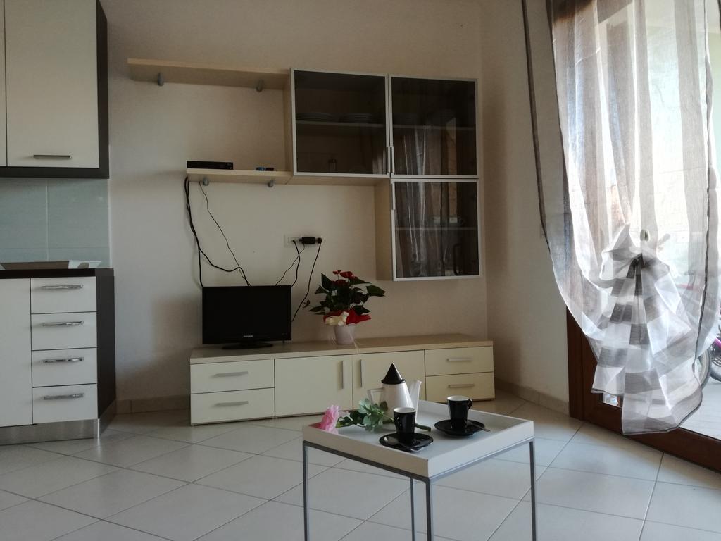 Casa Letizia Apartment Porto Pino Exterior photo