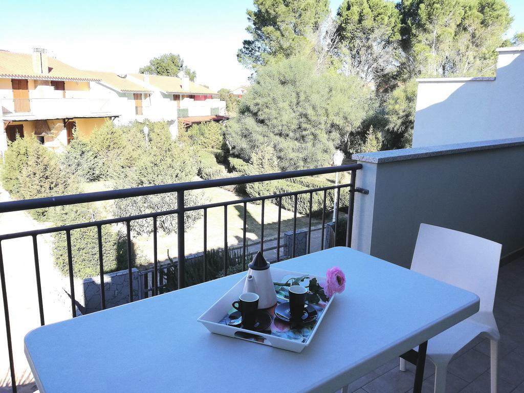 Casa Letizia Apartment Porto Pino Exterior photo