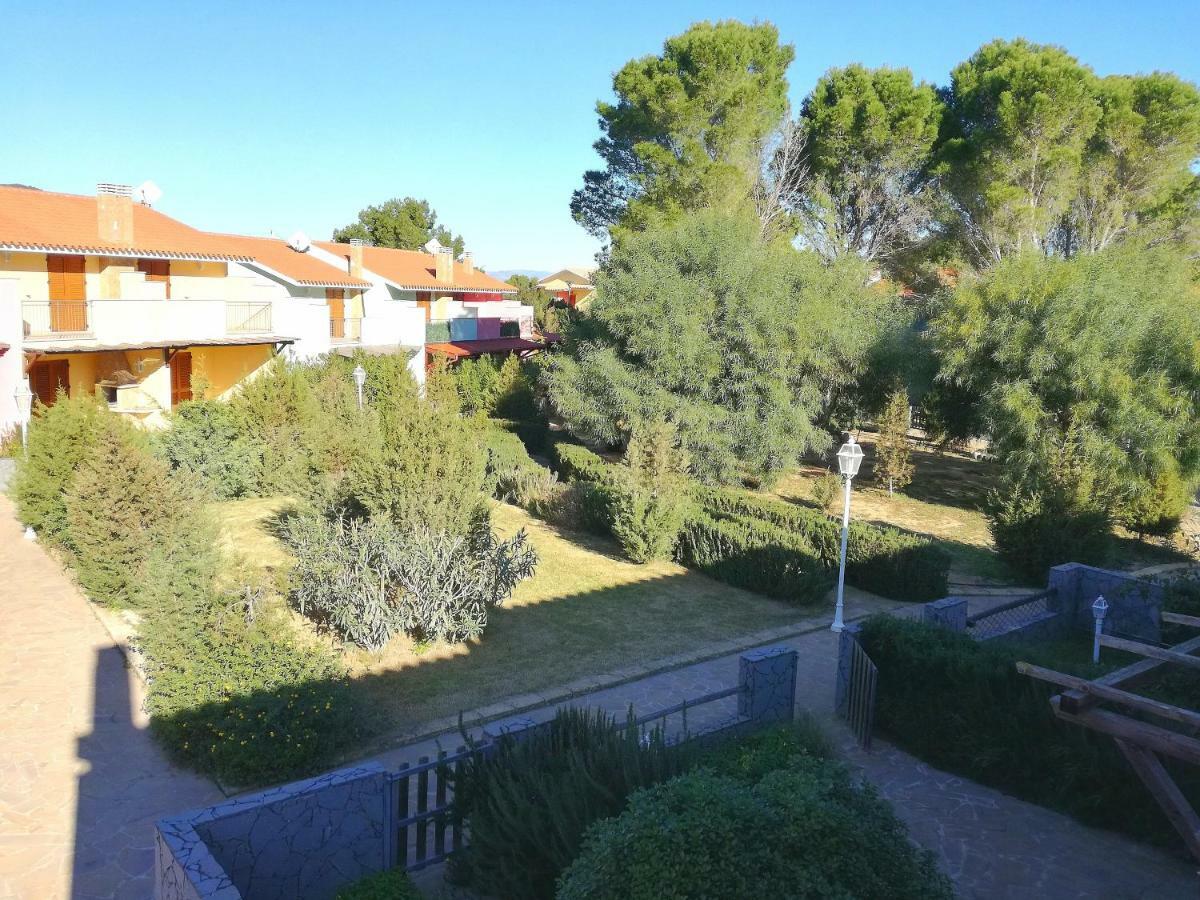 Casa Letizia Apartment Porto Pino Exterior photo