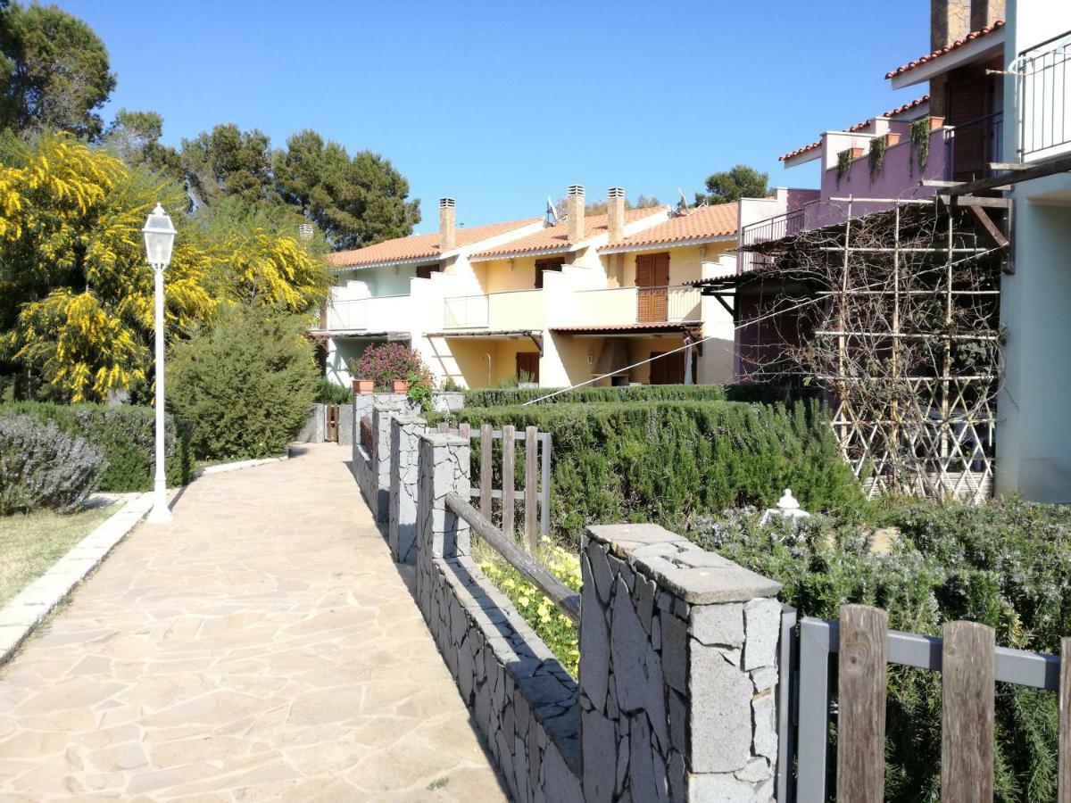 Casa Letizia Apartment Porto Pino Exterior photo